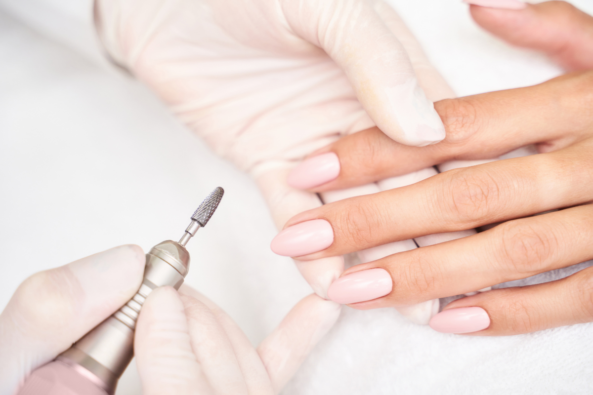 How Much Should You Charge as a Nail Tech in the UK? A Pricing Guide
